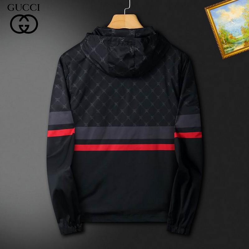 Gucci Men's Outwear 138